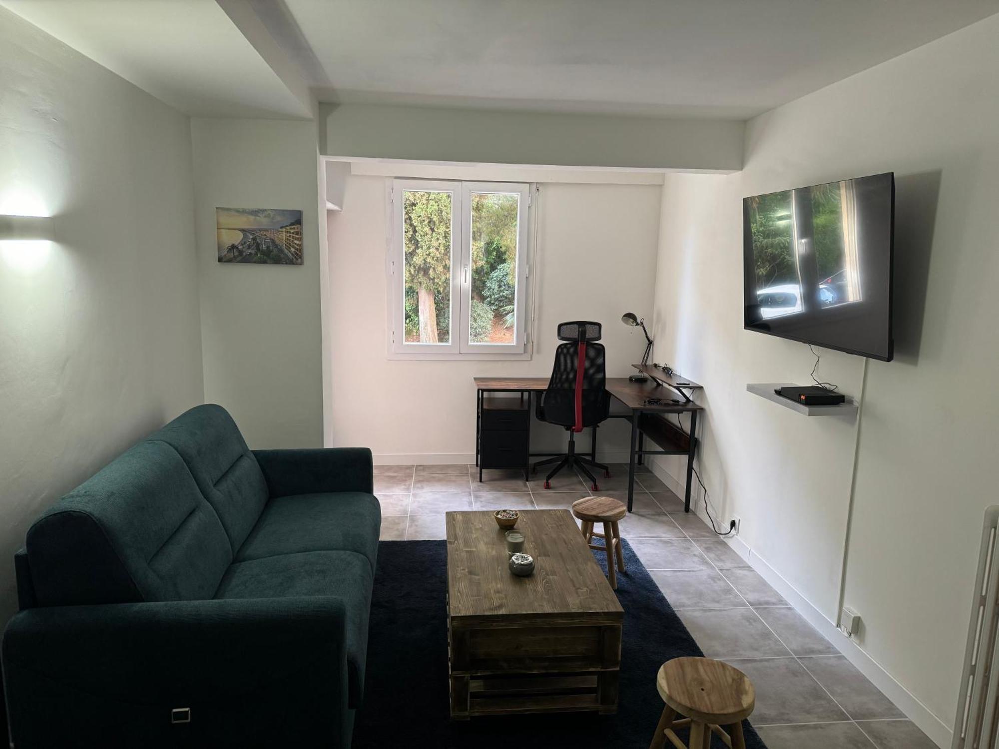 Appartamento A - 10 Min De La